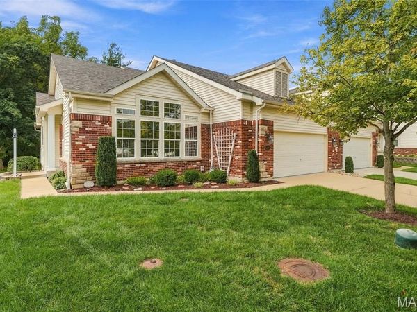 6296 Whisper Bend Drive, Unincorporated, MO 63129