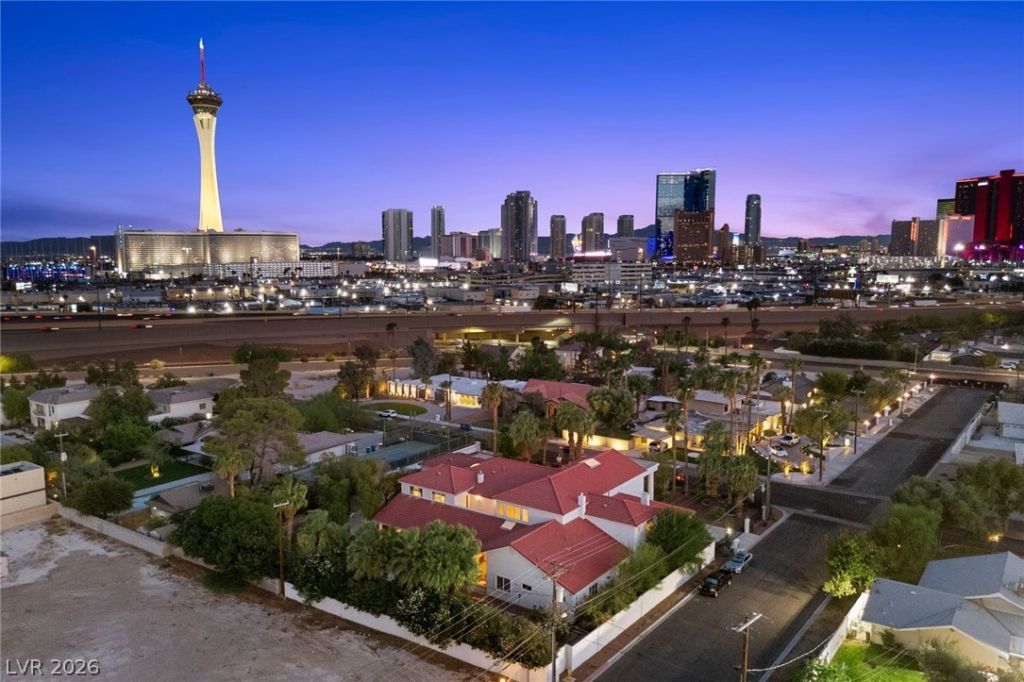 1533 Westwood Drive , Las Vegas, NV 89102
