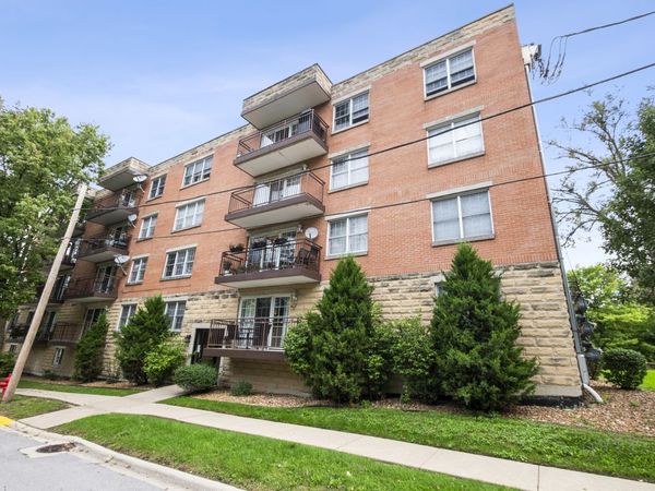 8733 Willow Boulevard , Unit 1C, Willow Springs, IL 60480