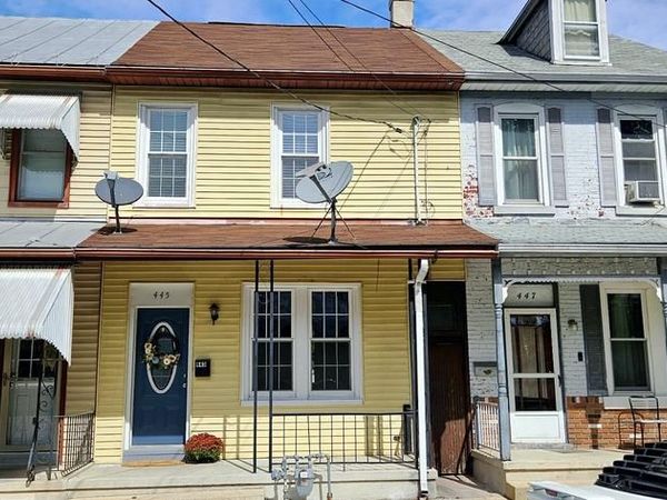 445 E WEIDMAN STREET , LEBANON, PA 17046