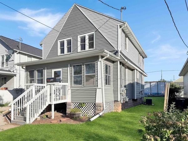 522 1ST STREET, Menasha, WI 54952