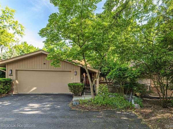 3685 Quail Hollow Drive , Bloomfield Hills, Mi 48302