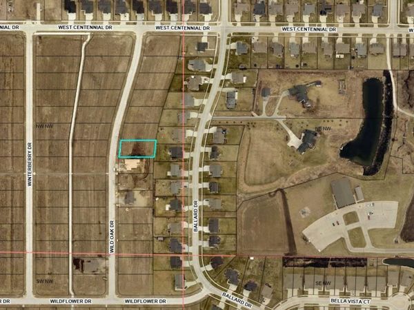 952 Wild Oak Drive, Huxley, IA 50124