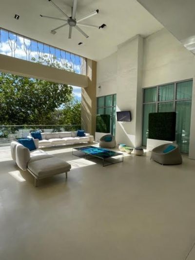 330 Sunny Isles Boulevard, Unit 803, Sunny Isles Beach, FL 33160 Photo