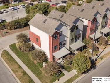 2010 N 24th Street, Omaha, NE 68110