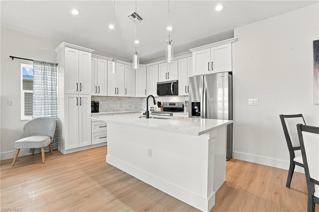 250 Pearl St , Fort Myers Beach, FL 33931 Photo