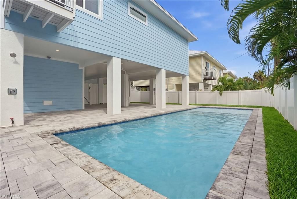 250 Pearl St , Fort Myers Beach, FL 33931 Photo
