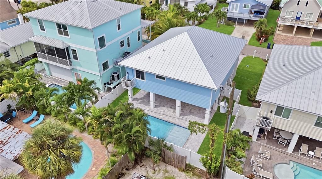 250 Pearl St , Fort Myers Beach, FL 33931 Photo