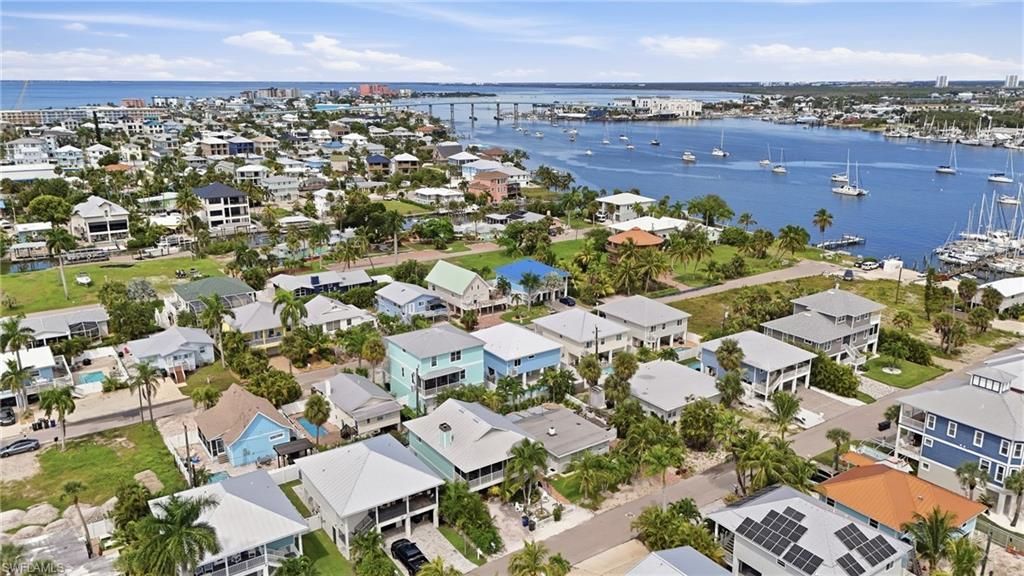 250 Pearl St , Fort Myers Beach, FL 33931 Photo