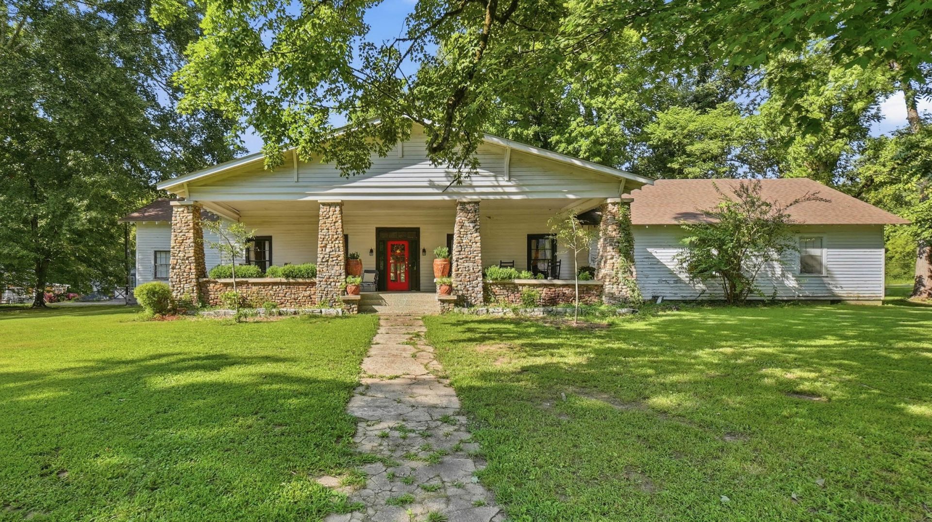 1190 Old Dixie Highway South Pittsburg, TN 37380