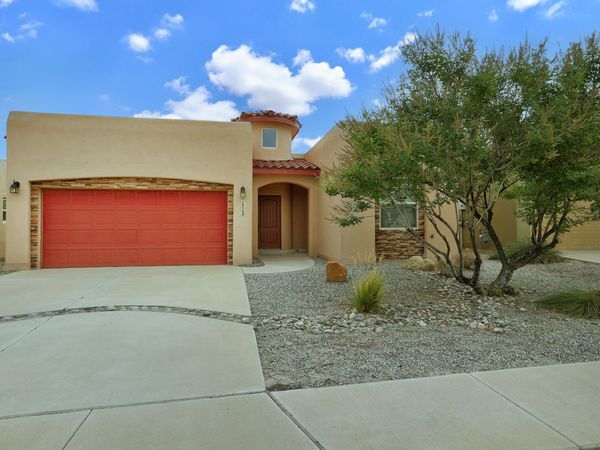 1712 Chisholm Trail NE, Rio Rancho, NM 87144