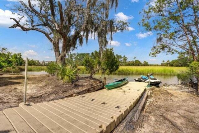 810 Kings Oak Court Photo 32