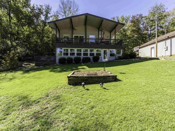 16 Wyandotte Drive, Cherokee Village, AR 72529