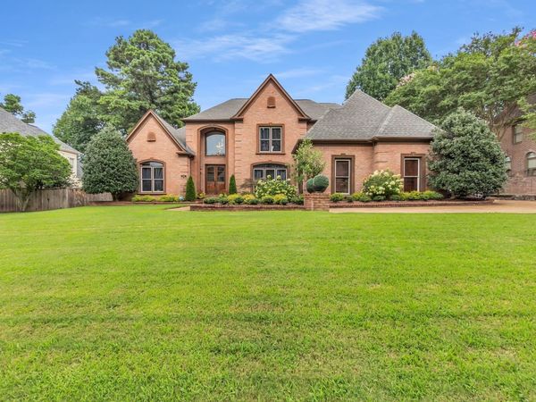 3304 BEDFORD LN, Germantown, TN 38139