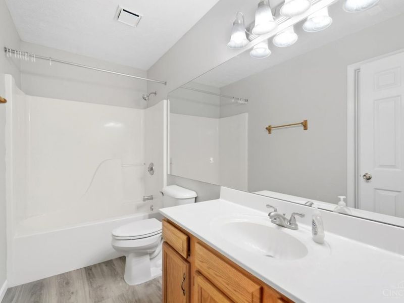 4209 Bonita Drive, Middletown, OH 45044 Photo 6