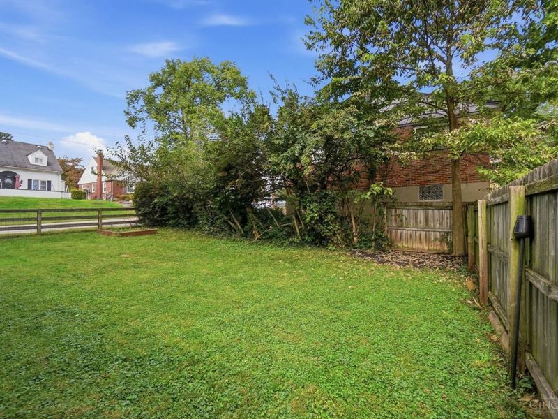 6422 Welton Street, Cincinnati, OH 45213 Photo 39