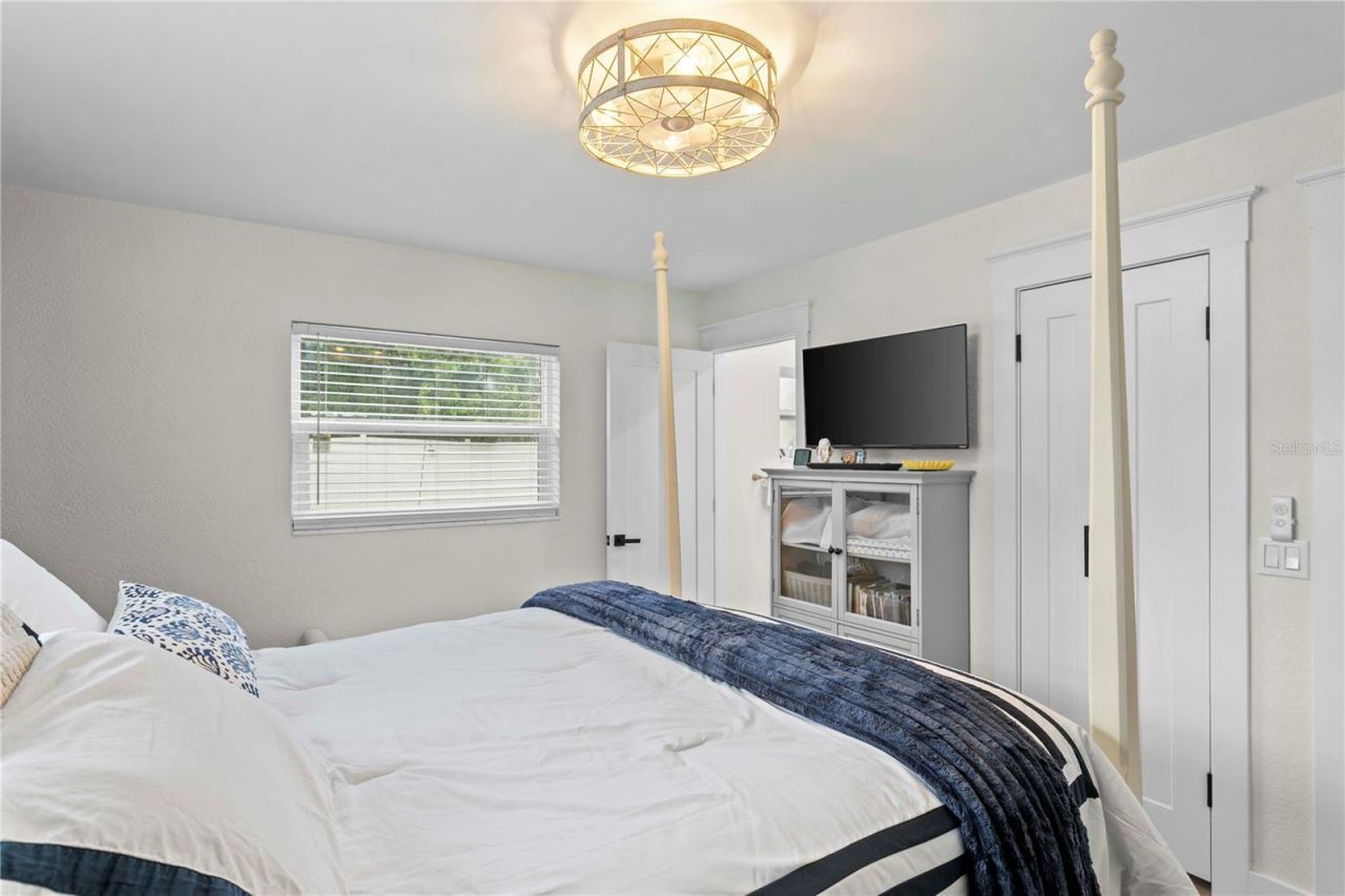 6947 S Shore Drive, South Pasadena, FL 33707 Photo