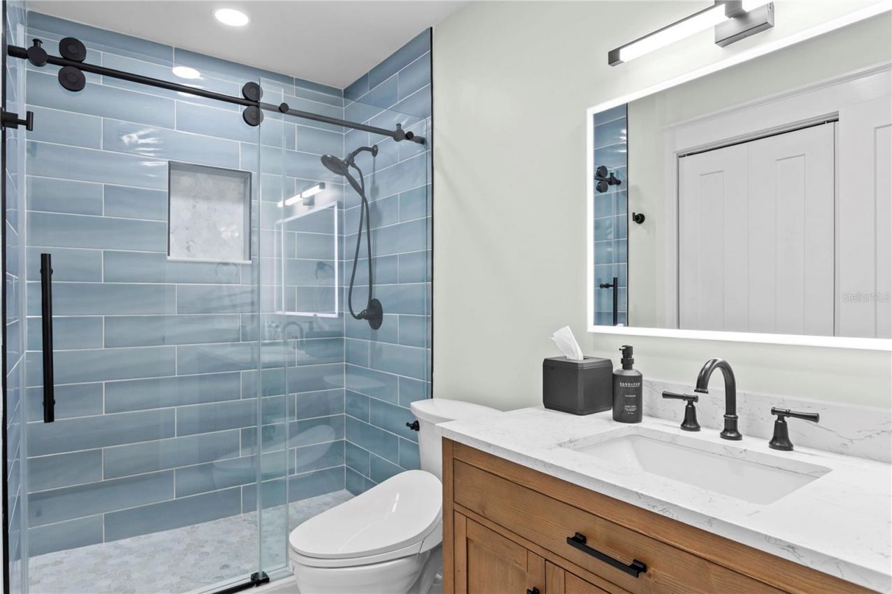 6947 S Shore Drive, South Pasadena, FL 33707 Photo