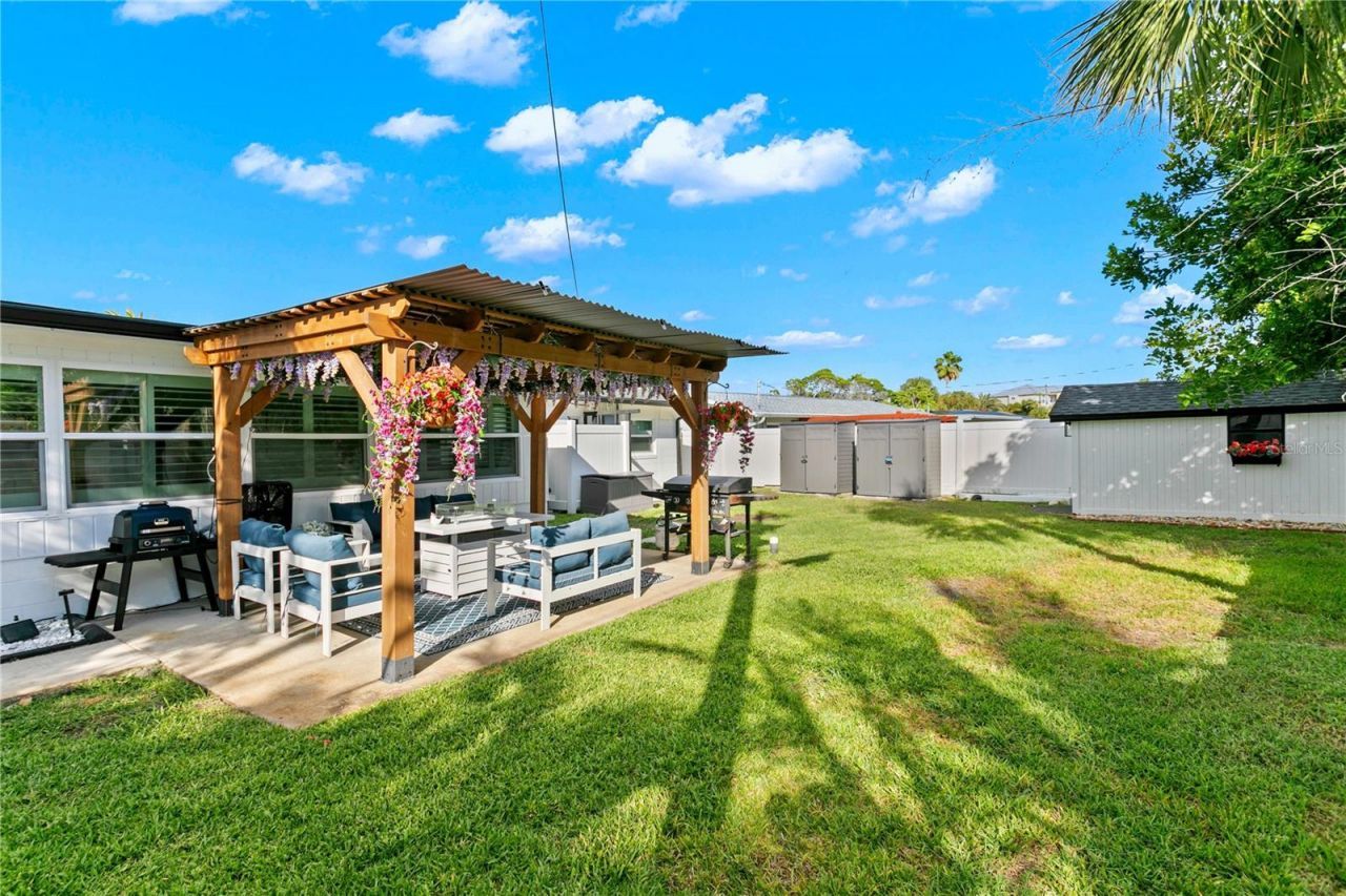 6947 S Shore Drive, South Pasadena, FL 33707 Photo