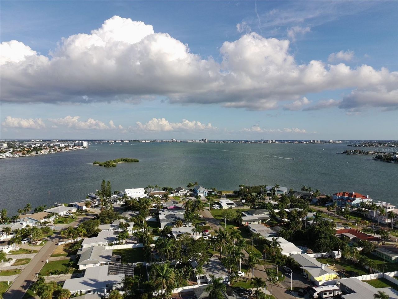 6947 S Shore Drive, South Pasadena, FL 33707 Photo