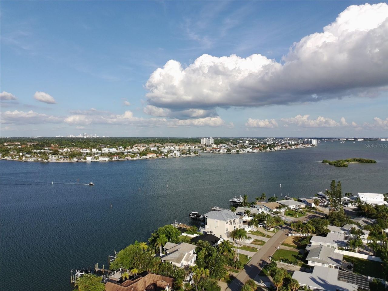 6947 S Shore Drive, South Pasadena, FL 33707 Photo