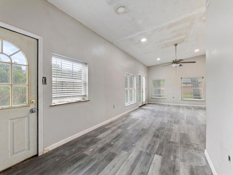 312 James Road , Gahanna, OH 43230 Photo 17
