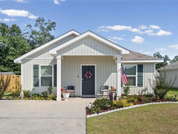 7828 Oakmont Drive N, Theodore, AL 36582