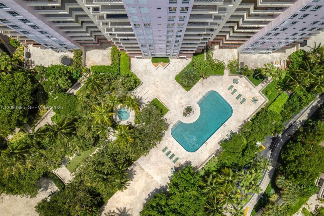 781 Crandon Blvd , Unit 401, Key Biscayne, FL 33149 Photo