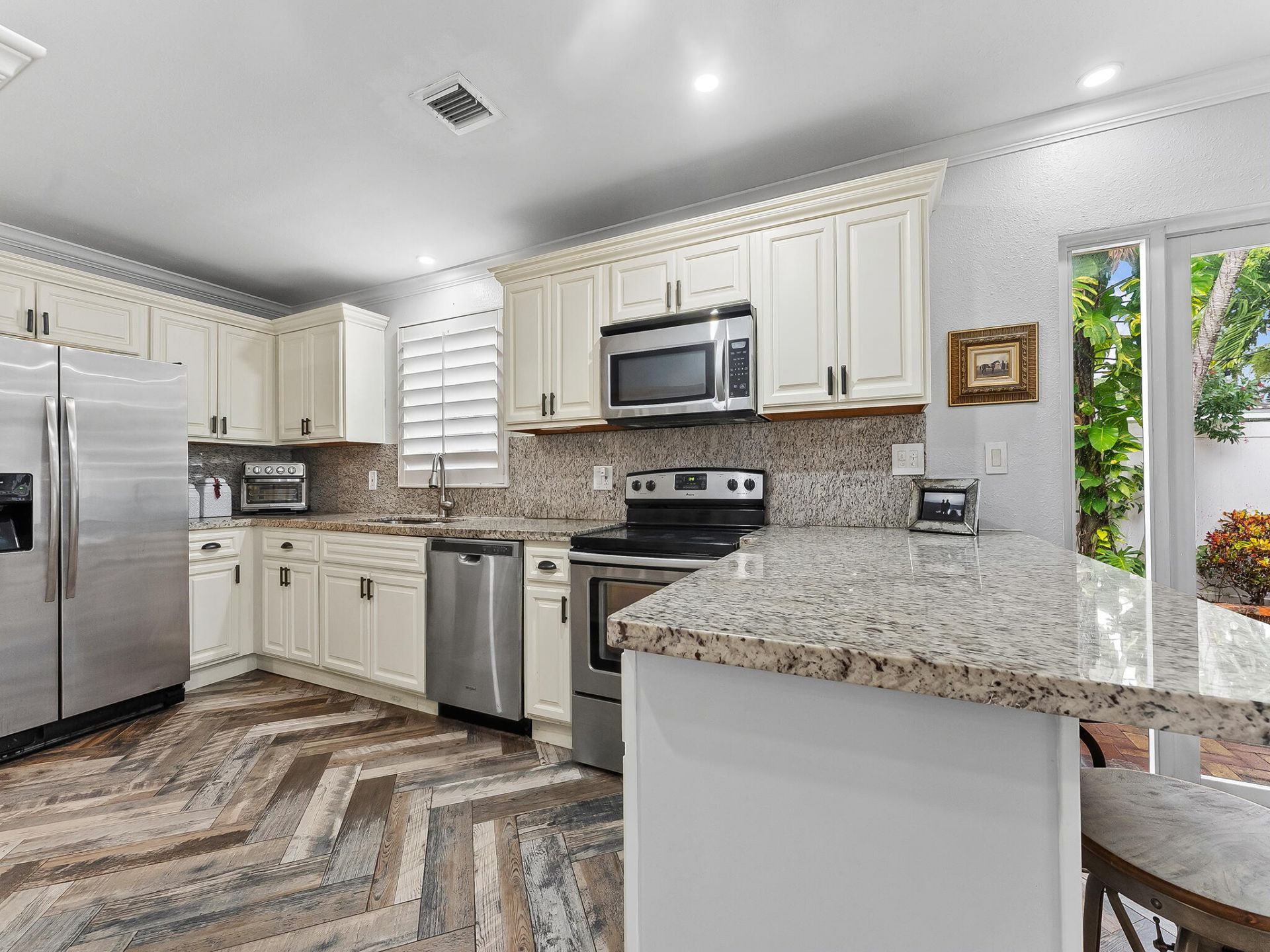 6340 NE 19th Terrace, Fort Lauderdale, FL 33308 Photo