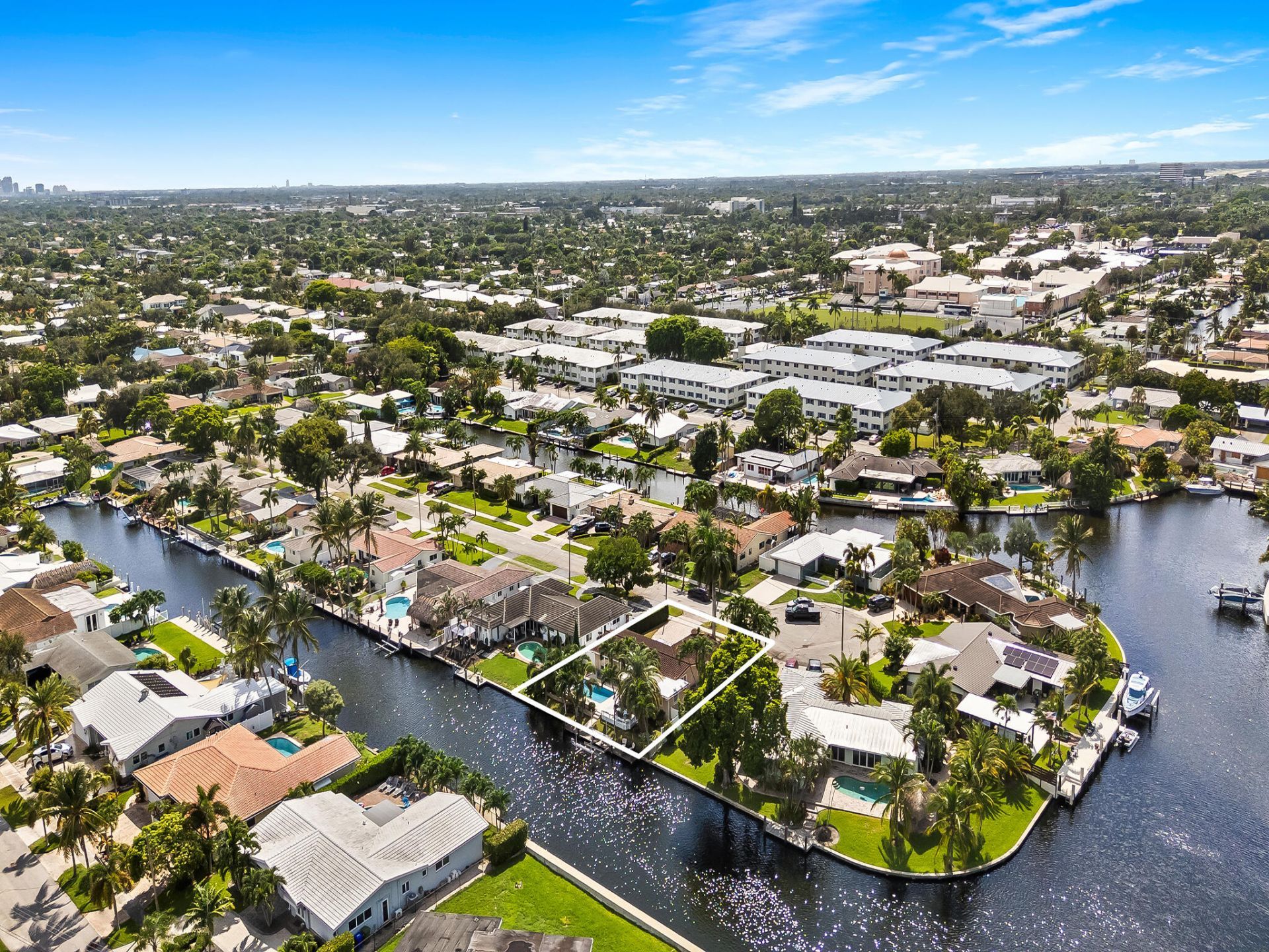 6340 NE 19th Terrace, Fort Lauderdale, FL 33308 Photo