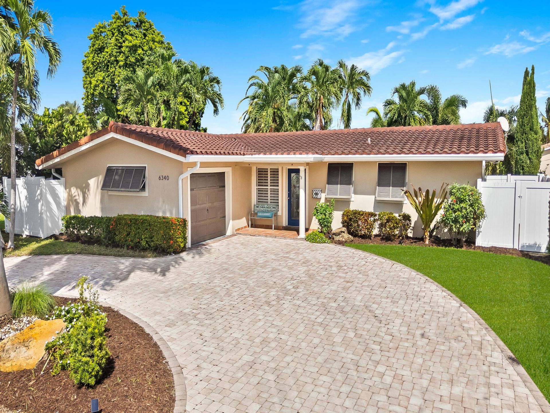 6340 NE 19th Terrace, Fort Lauderdale, FL 33308 Photo