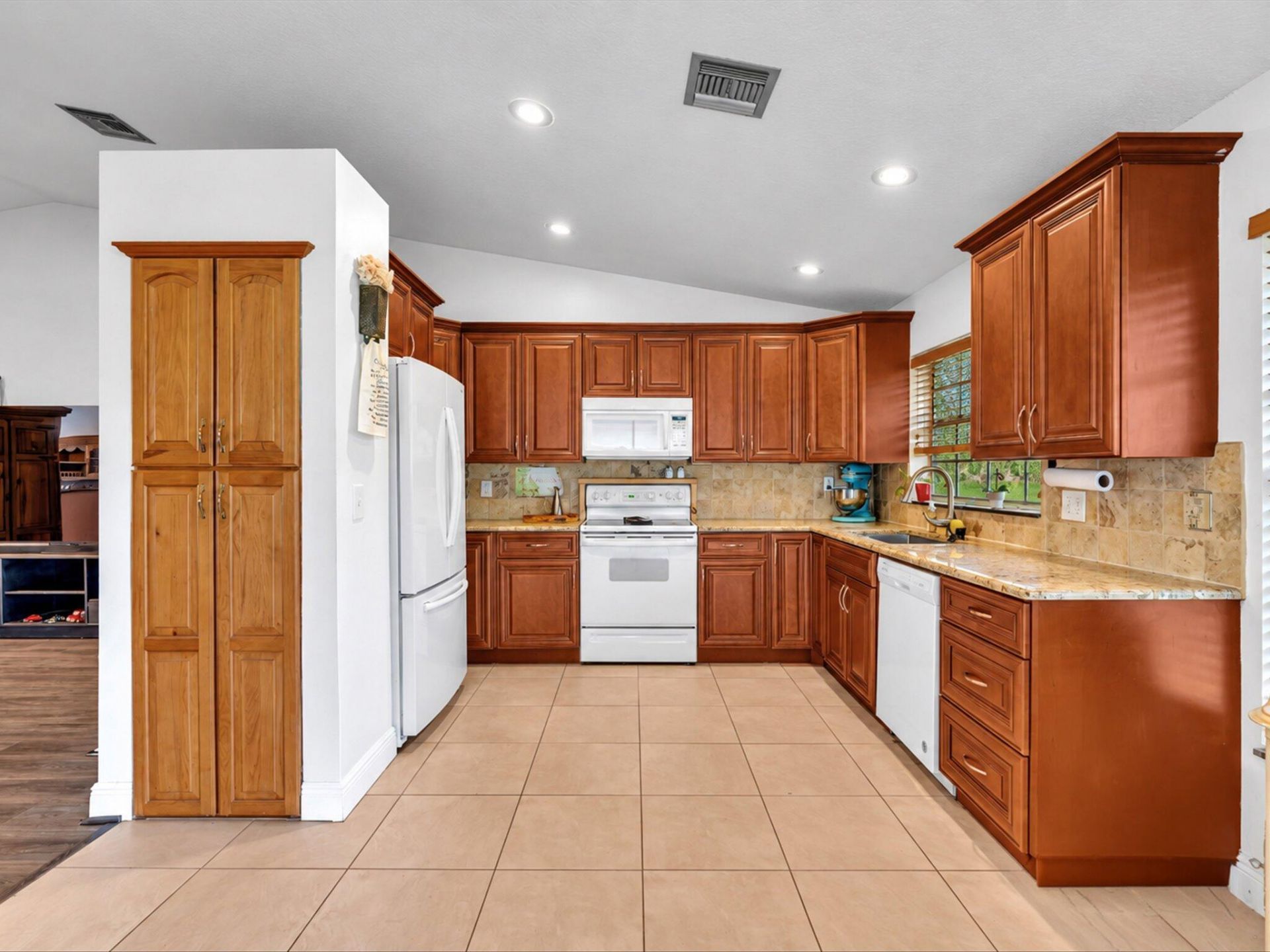 5420 Pine Circle, Coral Springs, FL 33067 Photo