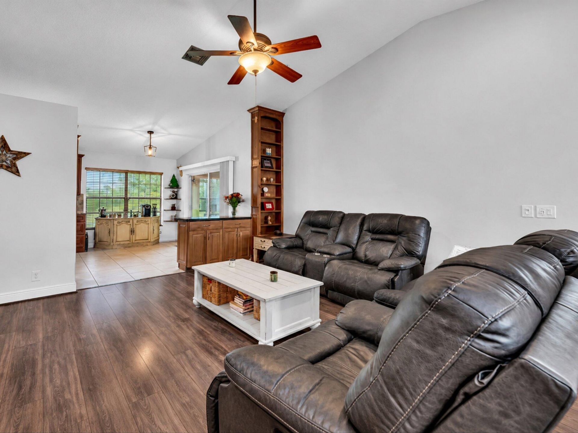 5420 Pine Circle, Coral Springs, FL 33067 Photo