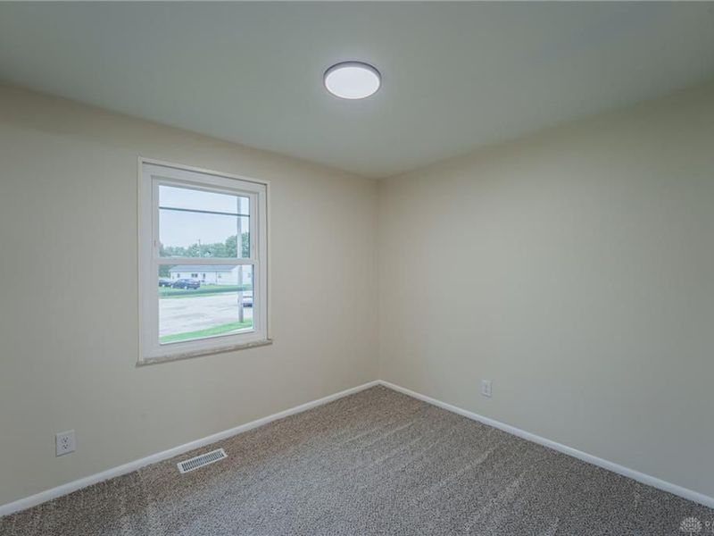 2128 Brennan Lane, Springfield, OH 45506 Photo 20