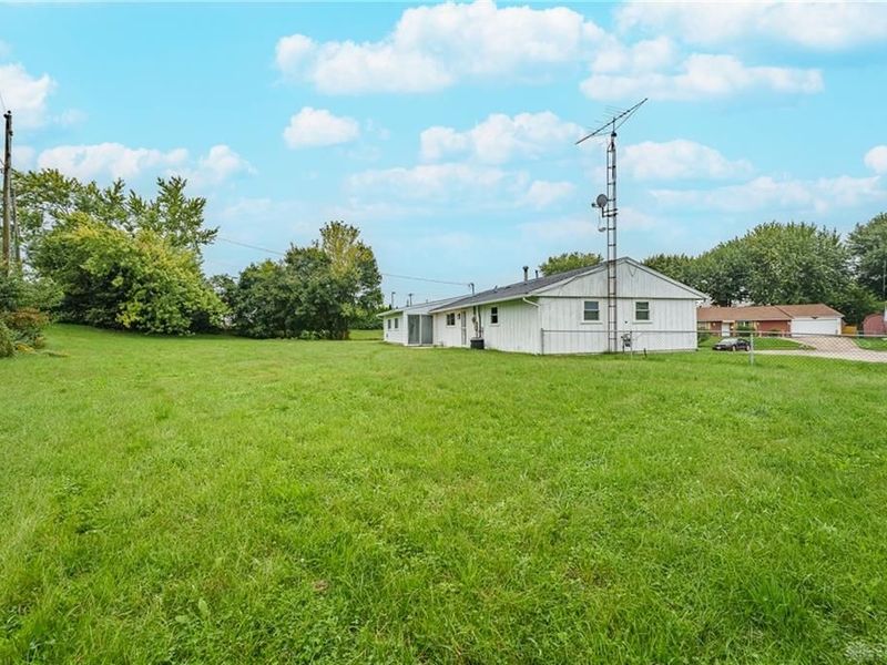 2128 Brennan Lane, Springfield, OH 45506 Photo 34