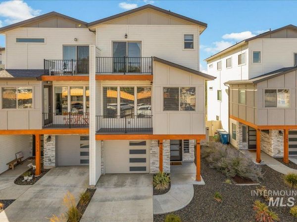 7779 W Crestwood Drive, Boise, ID 83704