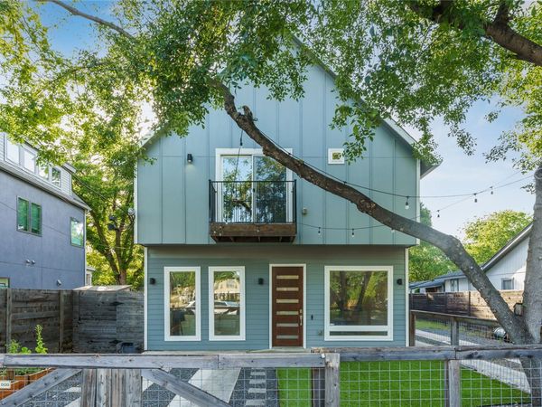 906 Linden ST, Unit A, Austin, TX 78702