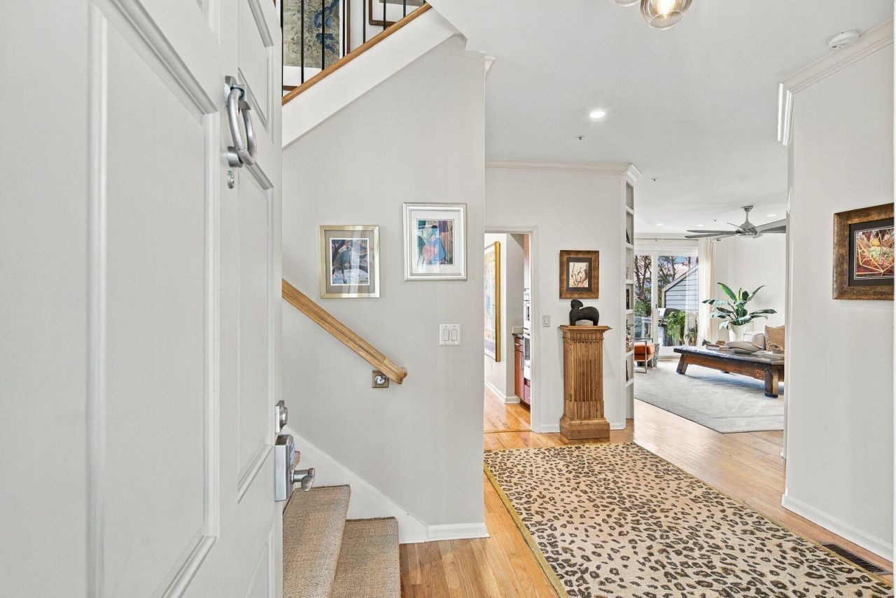 658 Harbor Creek Place Photo 12
