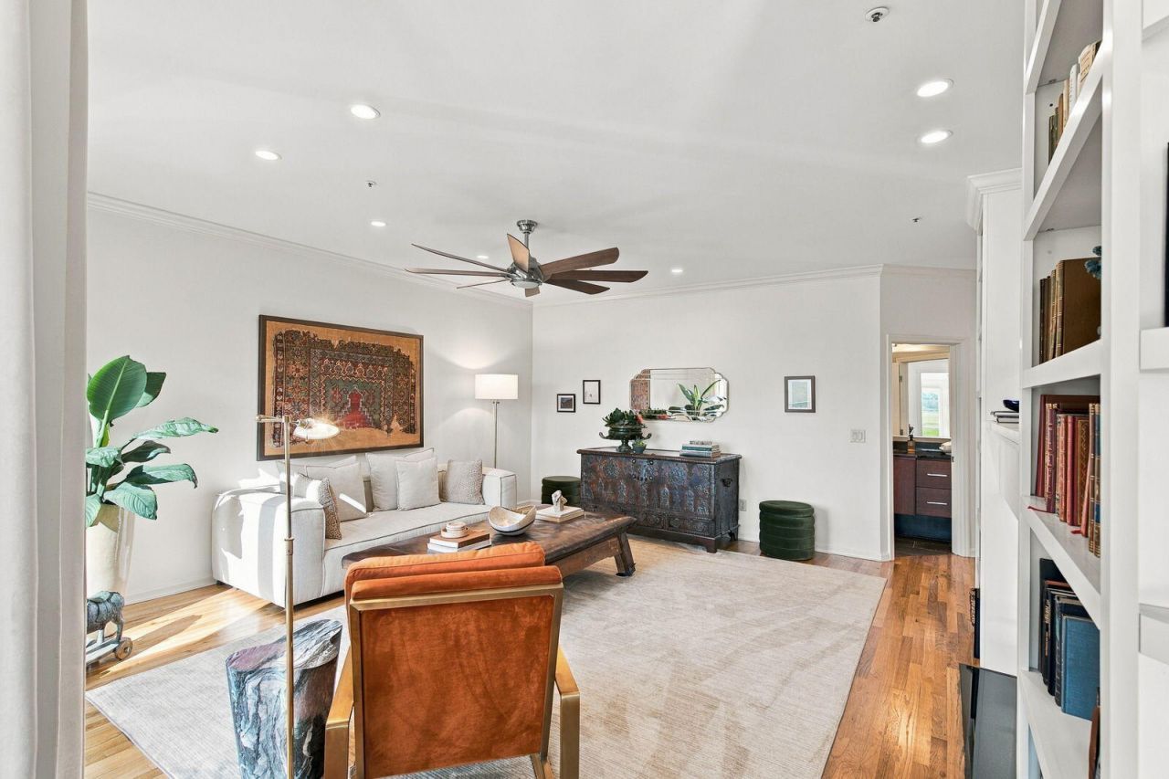 658 Harbor Creek Place Photo 19