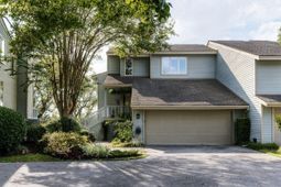658 Harbor Creek Place photo 4