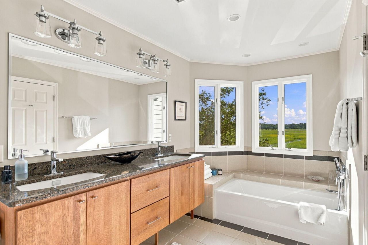 658 Harbor Creek Place Photo 38