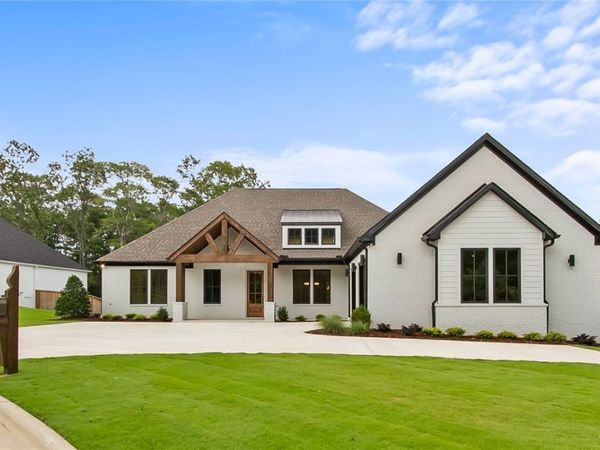 14809 Highpoint Cove, Northport, AL 35475