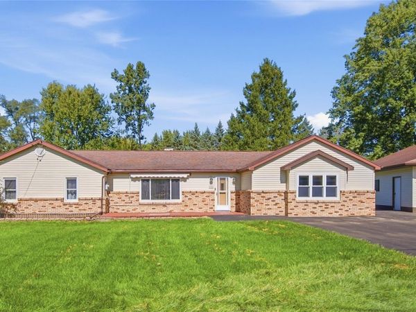 5153 Raymond Avenue, Burton, Mi 48509