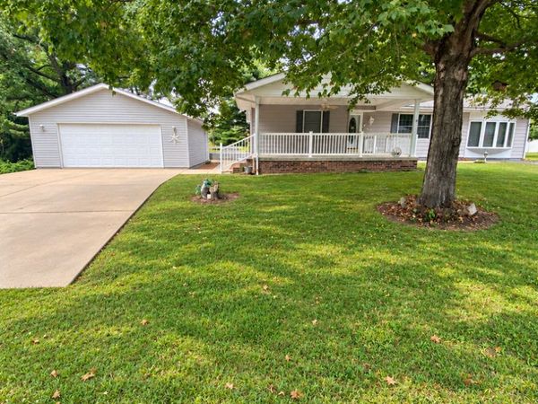 206 Junction Street, Centralia, IL 62801
