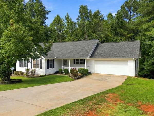 84 Barker Trail Road, Cleveland, GA 30528