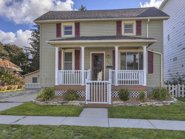 315 Smith St, Plymouth, WI 53073