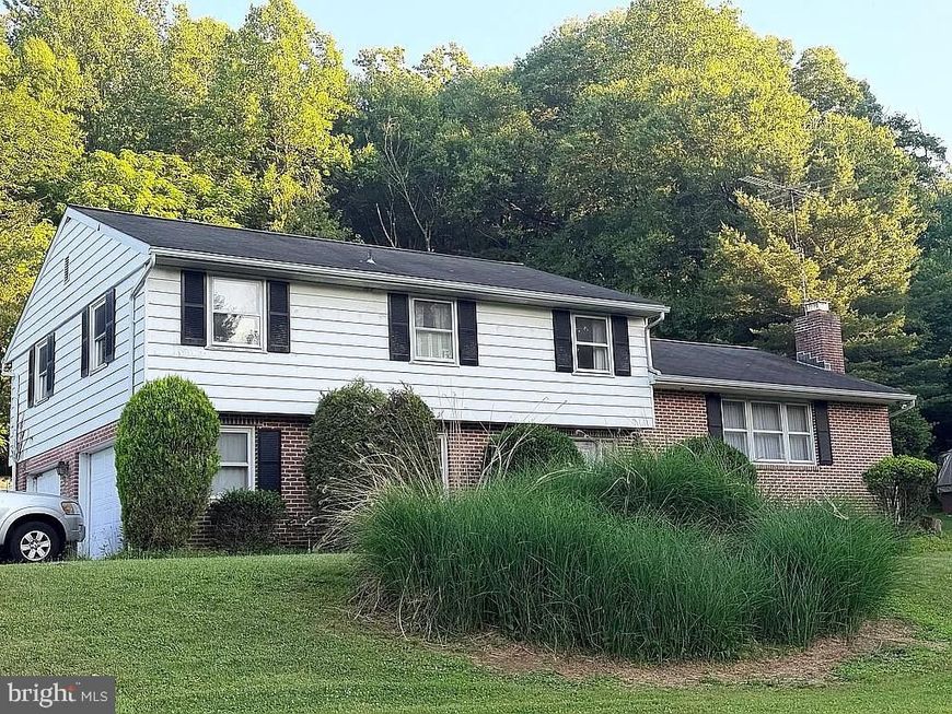 1040 Baker Road , Sinking Spring, PA 19608 Main Photo