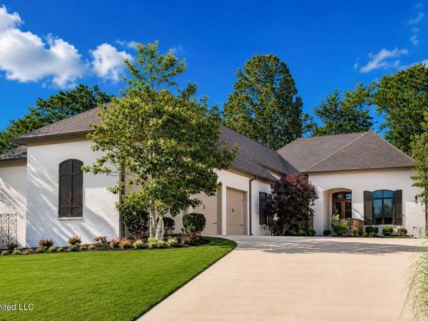 149 Ironwood Plantation Boulevard, Madison, MS 39110