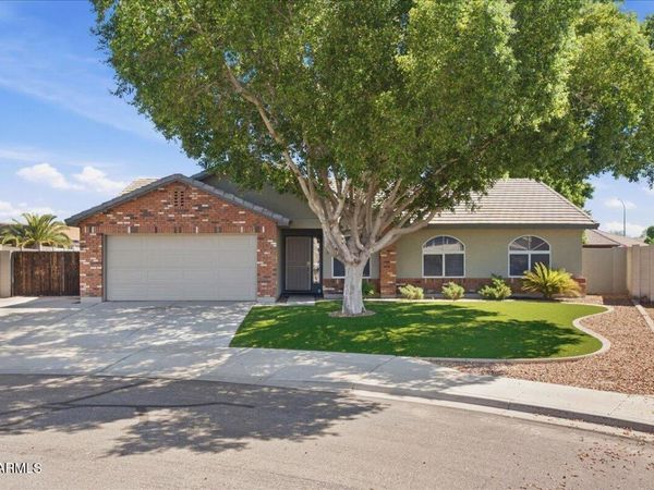 555 S hastings, Mesa, AZ 85208