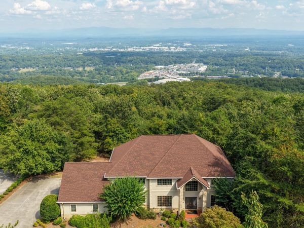 815 Battlefield Park Drive, Dalton, GA 30720